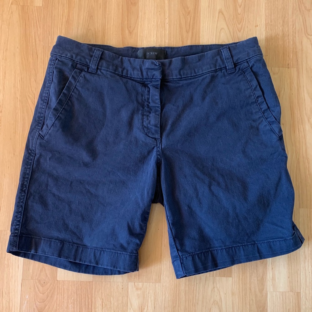 J Crew Bermuda shorts sz 4 navy blue pocket - Picture 1 of 7